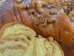 -Dough&Joe团憩(瑞虹天地月亮湾店)