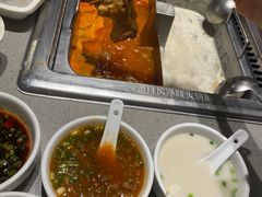 -海底捞火锅(公益西桥店)