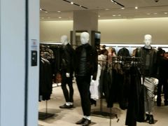 -ZARA(红谷滩万达店)