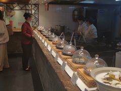 自助取餐区-一楼食业·美食人家