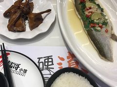 -粤小馆(天安云谷店)