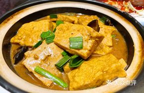 Soy Sauce Pepper Steamed Baishuiyang Tofu