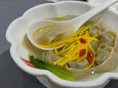 -唔哩赞·崇明私藏菜(建国西路店)