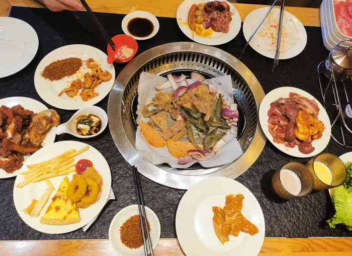 福成烤肉(燕郊尚街店)-"超值,福成很牛的餐饮.就是人多.好处.