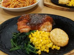 -萨莉亚意式餐厅(国展天虹店)
