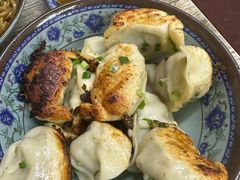 -无名氏宵夜小摊(祝家三姐妹馄饨店)