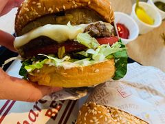-The Habit Burger Grill 哈比特汉堡(复兴soho店)
