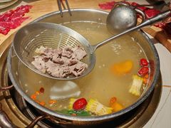 -牛人日志·鲜牛肉骨汤火锅(万科里瑧店)