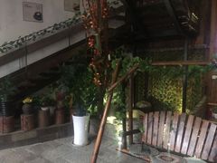 -蜜桃餐厅·伴山(湖滨商业街店)