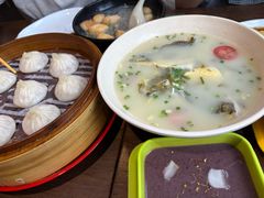 -玖鲜小笼(中山广场店)