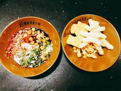 -宽板凳老灶火锅(南礼士路店)