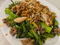 菜心炒鸡杂-醉贤居