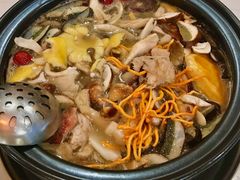 -菌之家·专业纯野生菌火锅·特色炒菌