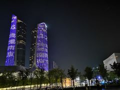 -南京眼步行桥