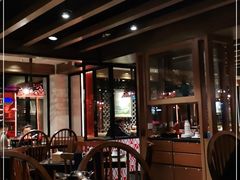 大堂-江边城外烤全鱼(方庄时代购物中心店)