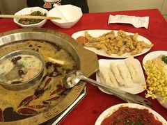 -山城年华老火锅(玉林店)
