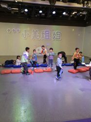 -小鸡哆哆故事屋·儿童乐园(嘉里城店)