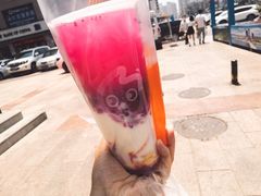 红果小姐姐-CoCo都可(西安路民勇店)