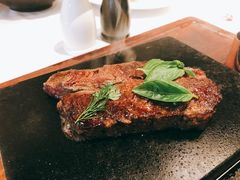 -Erman岩烧牛排(虹桥南丰城店)
