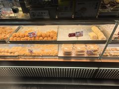 -鲍师傅糕点(江苏路店)