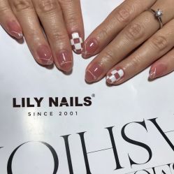 -LILY NAILS美甲美睫
