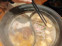 -呷哺呷哺(普陀乐购真北店)