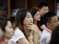 -红瓜子 影视后期 摄影摄像设计 新媒体运营技能培训(宝安校区)