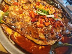 -鸣记脆皮烤鱼·海鲜烤鱼(三八广场店)
