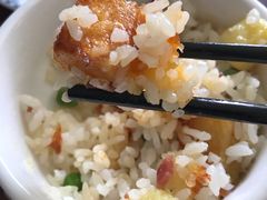 -姚记抚仙湖石锅鱼庄