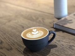 -LIN COFFEE CO(龙珠达店)