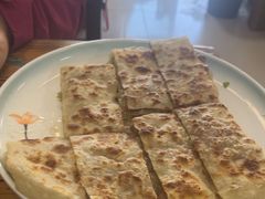 -溢心园香河肉饼总店