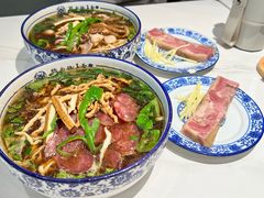 -镇南锅盖面馆(解放路店)