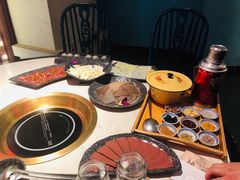 招牌空运毛肚-哥老官重庆美蛙鱼头(宝山龙湖店)