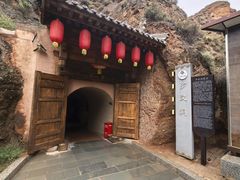-天梯山石窟