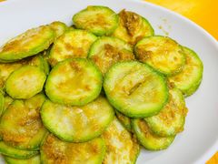 咸蛋黄炒小瓜-甜甜屋(解放中路店)