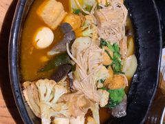 -万记麻辣烫国展总店