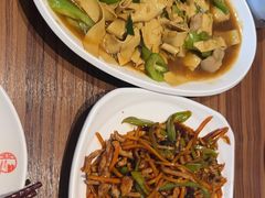 -六泰居·尔滨地标·东北菜(松北店)