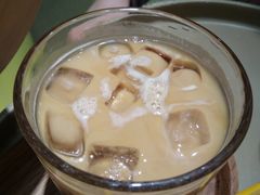 -逗柴咖啡屋·狗咖猫咖宠物桌游