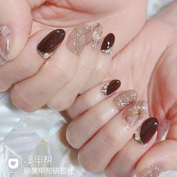 -Pink You美甲洗眉纹绣定制中心