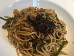 炒油鸡枞饵丝-半山腰·云南菜(侨福芳草地店)