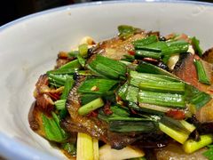 -廖师傅大蒜炒腊肉(袁家岭店)