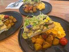 特制牛排佛卡夏早午餐-UPPER KITCHEN(延安路店)