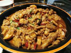 -胖哥俩肉蟹煲(长沙高铁吾悦广场店)
