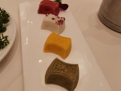 四色定胜糕-得月楼·省级非遗·传统苏帮菜(观前店)