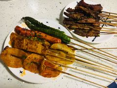 -陈员外正宗夹江烧烤(广福路店)