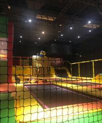 -蹦蹦跳跳(新奥购物中心店)