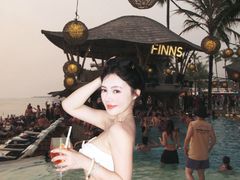 -FINNS Beach Club