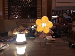 -浅深休闲酒店-停车场