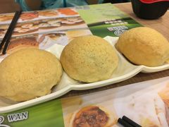 酥皮焗叉烧包-添好运点心专门店(中环IFC店)