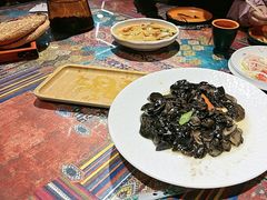 -乡村馕坑肉·烧烤·新疆菜·本地人更爱吃(阿勒泰首店)